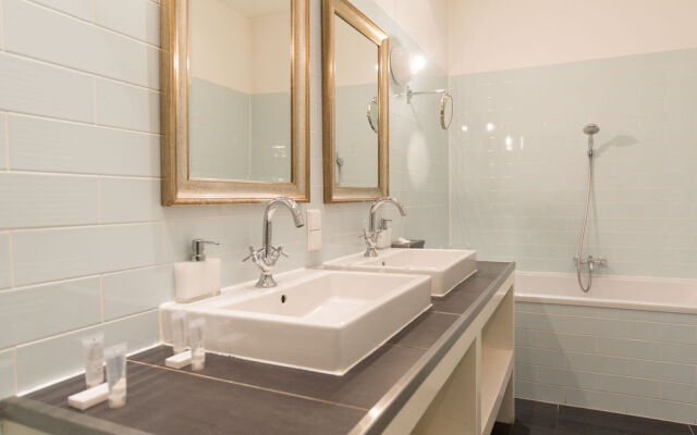 Old South apartments - Vondelpark area