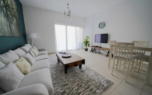 Al Ghozlan 4 by One Perfect Stay