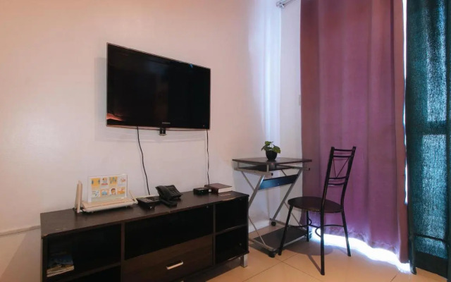 RedDoorz Plus @ Buendia Ave Makati