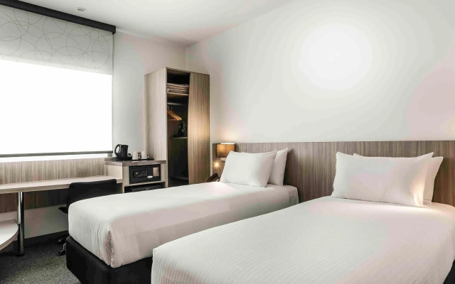 ibis Mackay