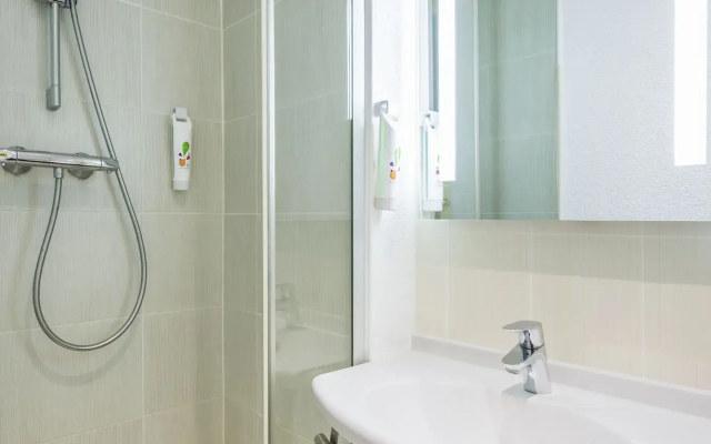 ibis Styles Paris Jardin de la Villette