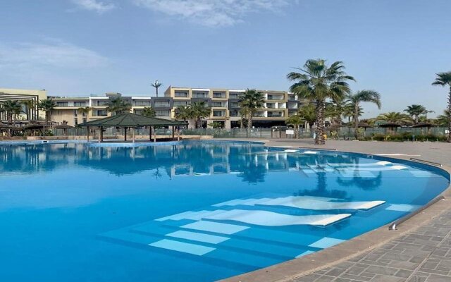Waves Aqua Resort