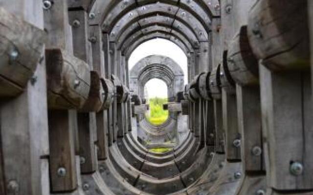 Дом Кольцово в парке Никола-Ленивец