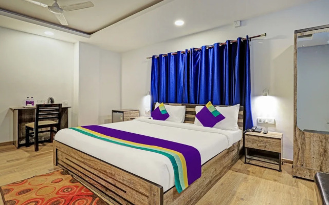 Treebo Tryst Grand Majesty