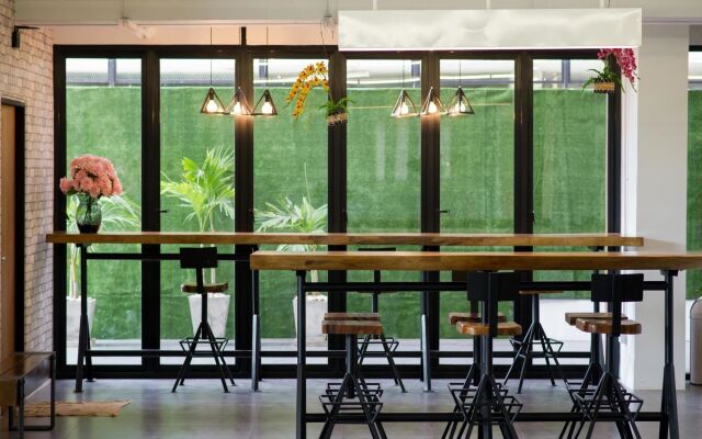 iChapter Hotel Suvarnabhumi