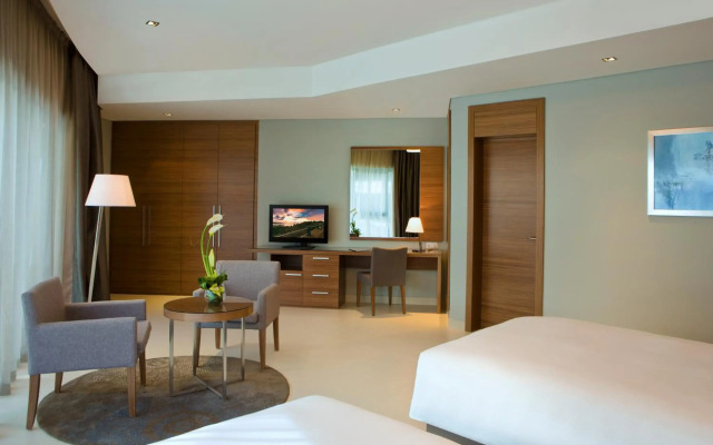 Majestic Arjaan by Rotana Hotel