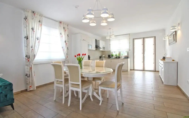 Elegant Villa With Private Pool in Bale