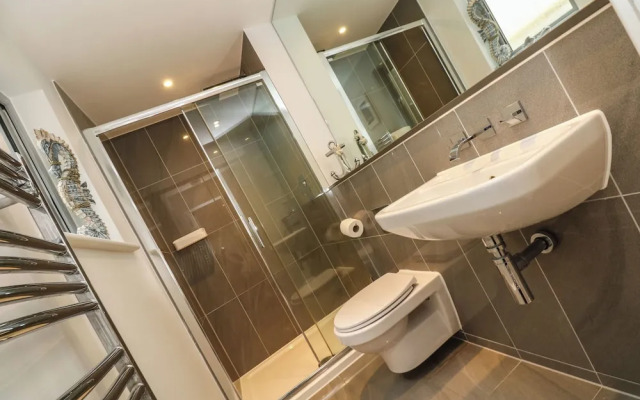 Apartment 3 Fistral Beach