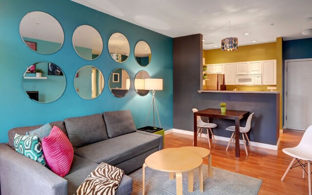 Belltown Court MoPOP Suite - One Bedroom Apartment