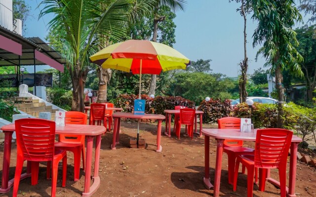 OYO 18815 Bhushan Residency