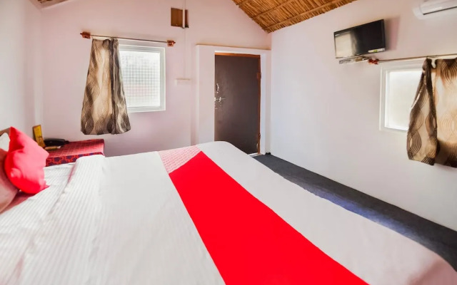 OYO 26645 Vaishnav Village Camps