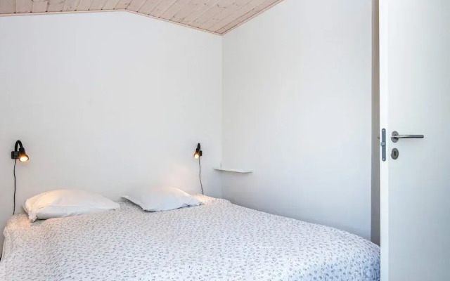 6 Person Holiday Home in Hejls