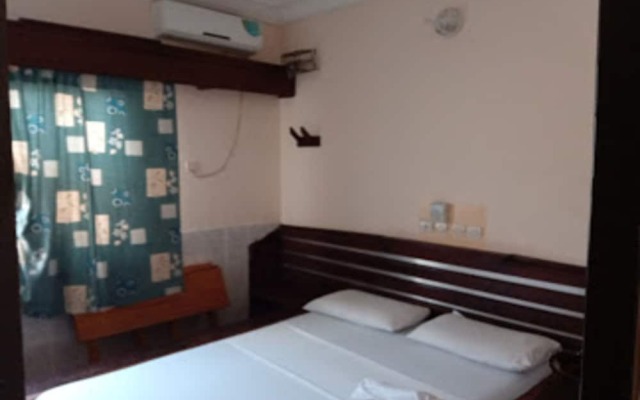 Sanwi Hotel