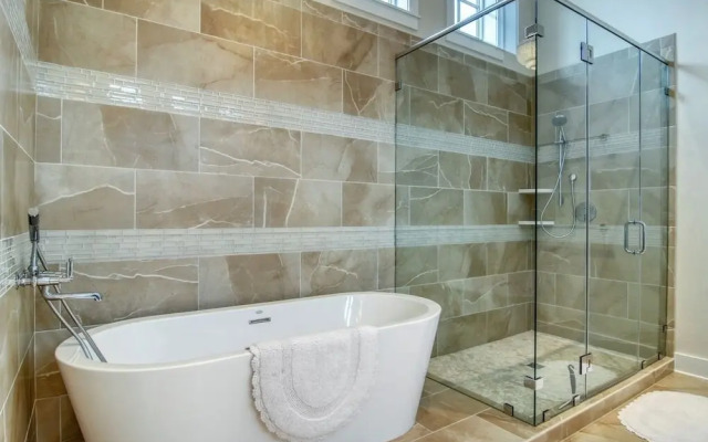 Seaside Sojourn 111 LA