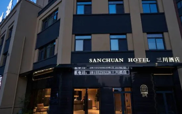 Sanchuan Hotel