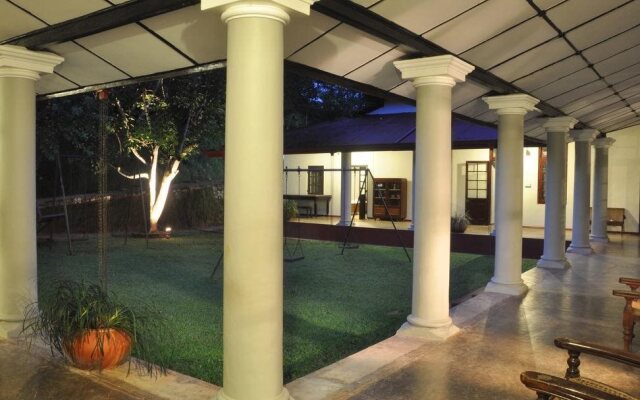 Ambanpitiya Bungalow