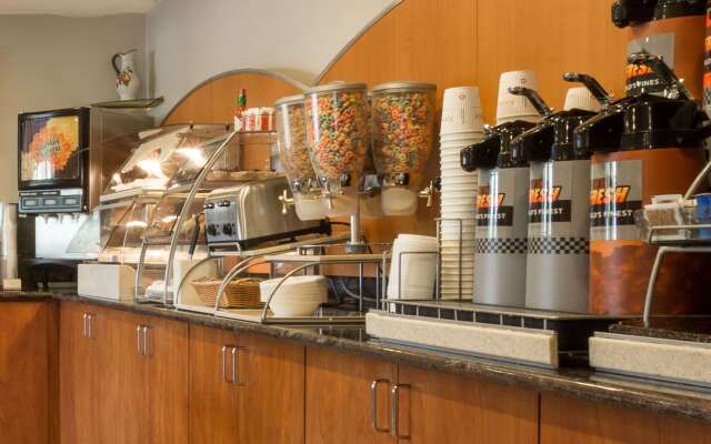 Ramada by Wyndham Portland