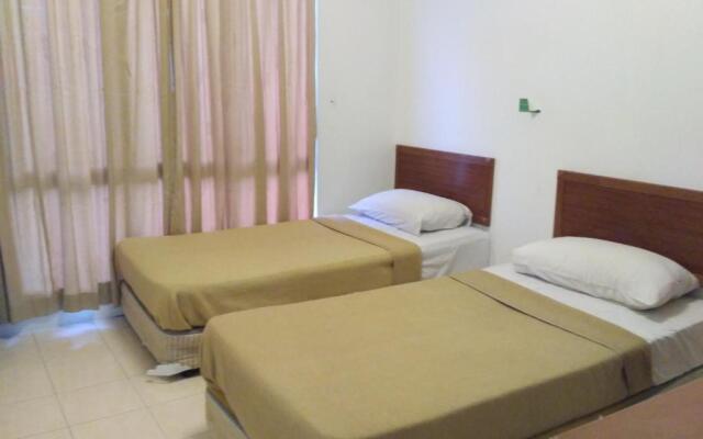 Lumut Apartment