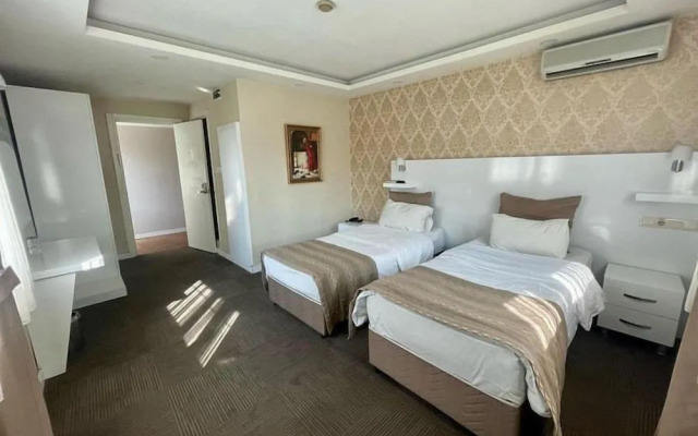 Adana Expert Otel