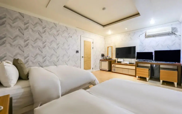 Daejeon Yongjeon Cinema
