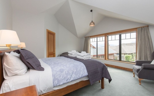 Release Wanaka - Bullock Creek Chalet – Guest Rooms – Wanaka