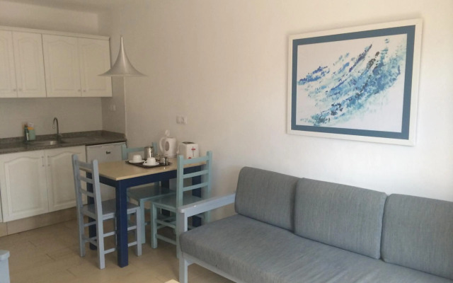 Apartamentos Los Tulipanes