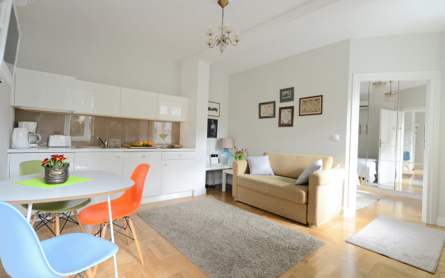 Crystal Suites Chez Helena