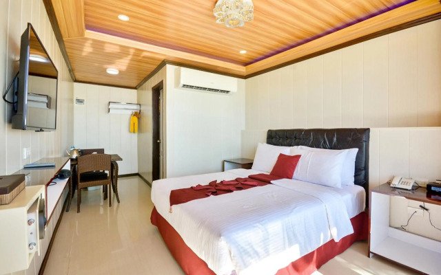 Diamond Water Edge Resort