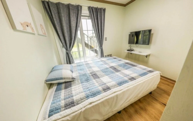 Mungyeong Tyrol Pension