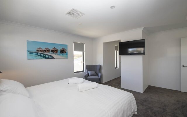 Karrinyup Waters House Rentals