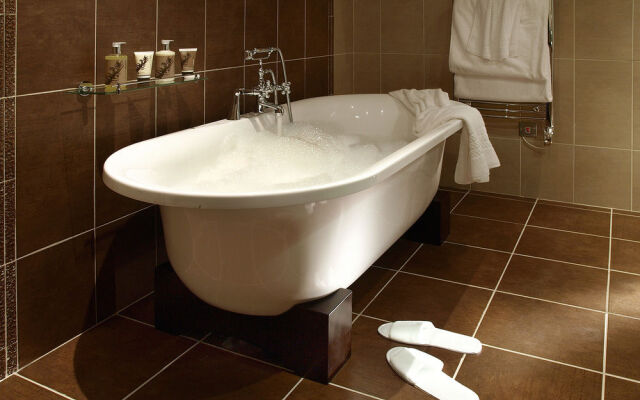 Cromleach Lodge Country House Hotel