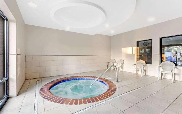 Comfort Suites Murfreesboro