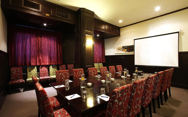 Kelvin Hotel
