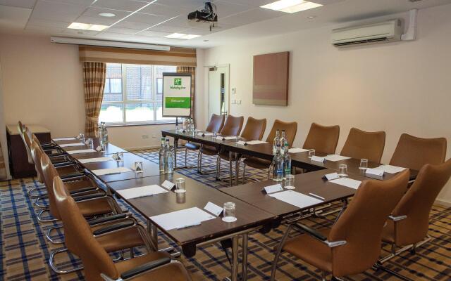 Holiday Inn London Gatwick - Worth, an IHG Hotel