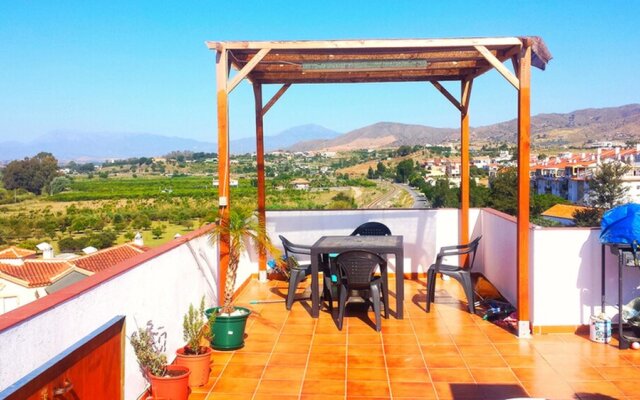 Apartment With 2 Bedrooms in Cártama, With Wonderful Mountain View and