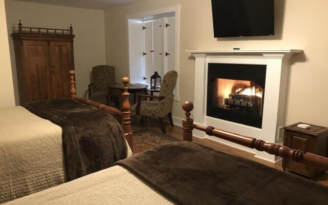 Canemount Plantation Inn