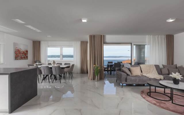 Pool Apartment Sunset With Sea View