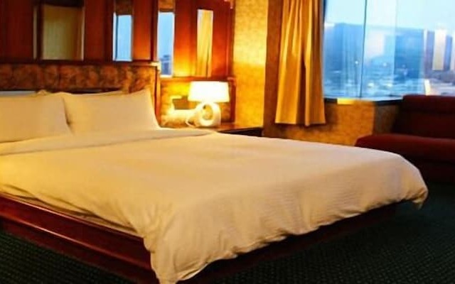 Bazhong Sentosa Hotel