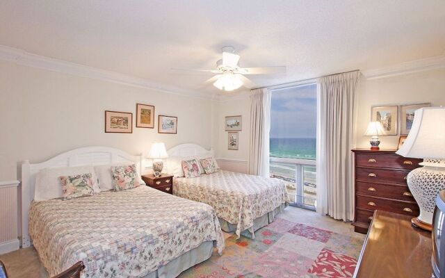 Shoreline 1106 Condo by RedAwning