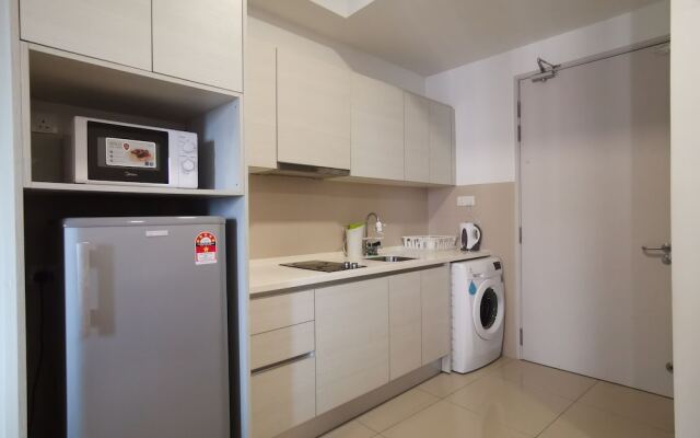 Eminent Suite @ i-Soho, i-City