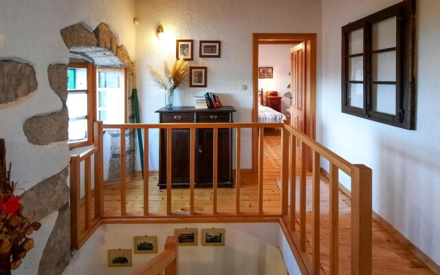 Awesome Home in Lovran With Wifi, 2 Bedrooms and Outdoor Swimming Pool