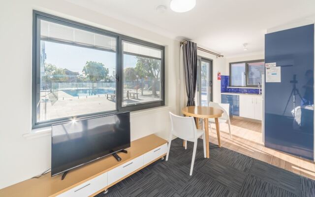 Batavia Apartment