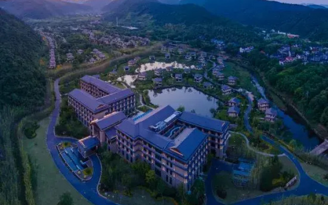 Shangyin · Chuanbu Retreat
