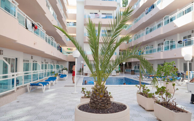 Apartamentos Playa Sol I