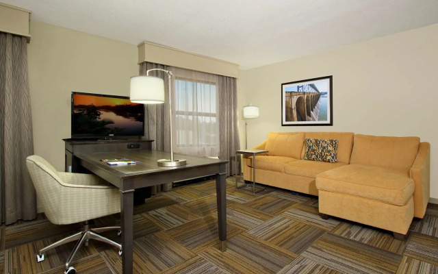 Hampton Inn & Suites Florence-Downtown