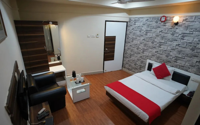 Hotel Gokul