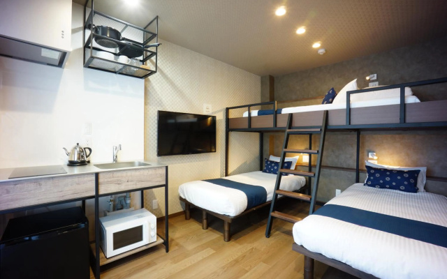 Rona Hotel – Guest Rooms – Tokyo