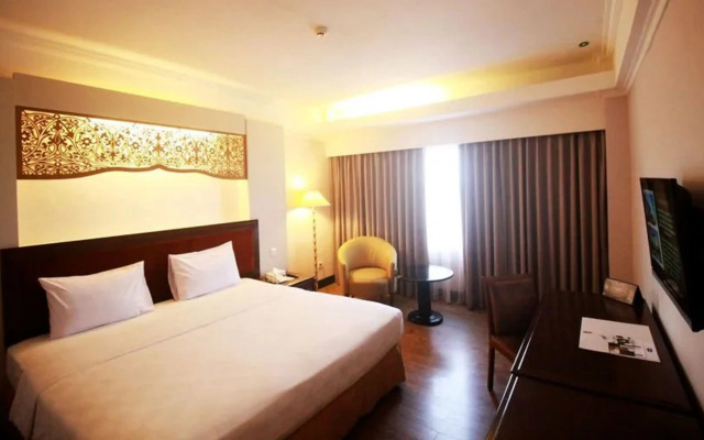 Kyriad Bumiminang Hotel