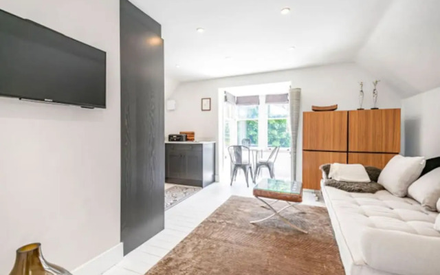 St Andrews Hideaway in Oxfordshire