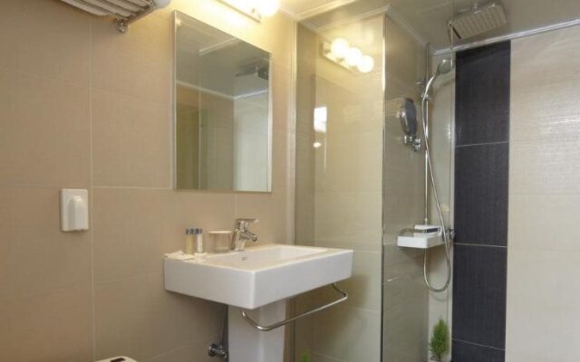 Jinwoo Prestige Hotel